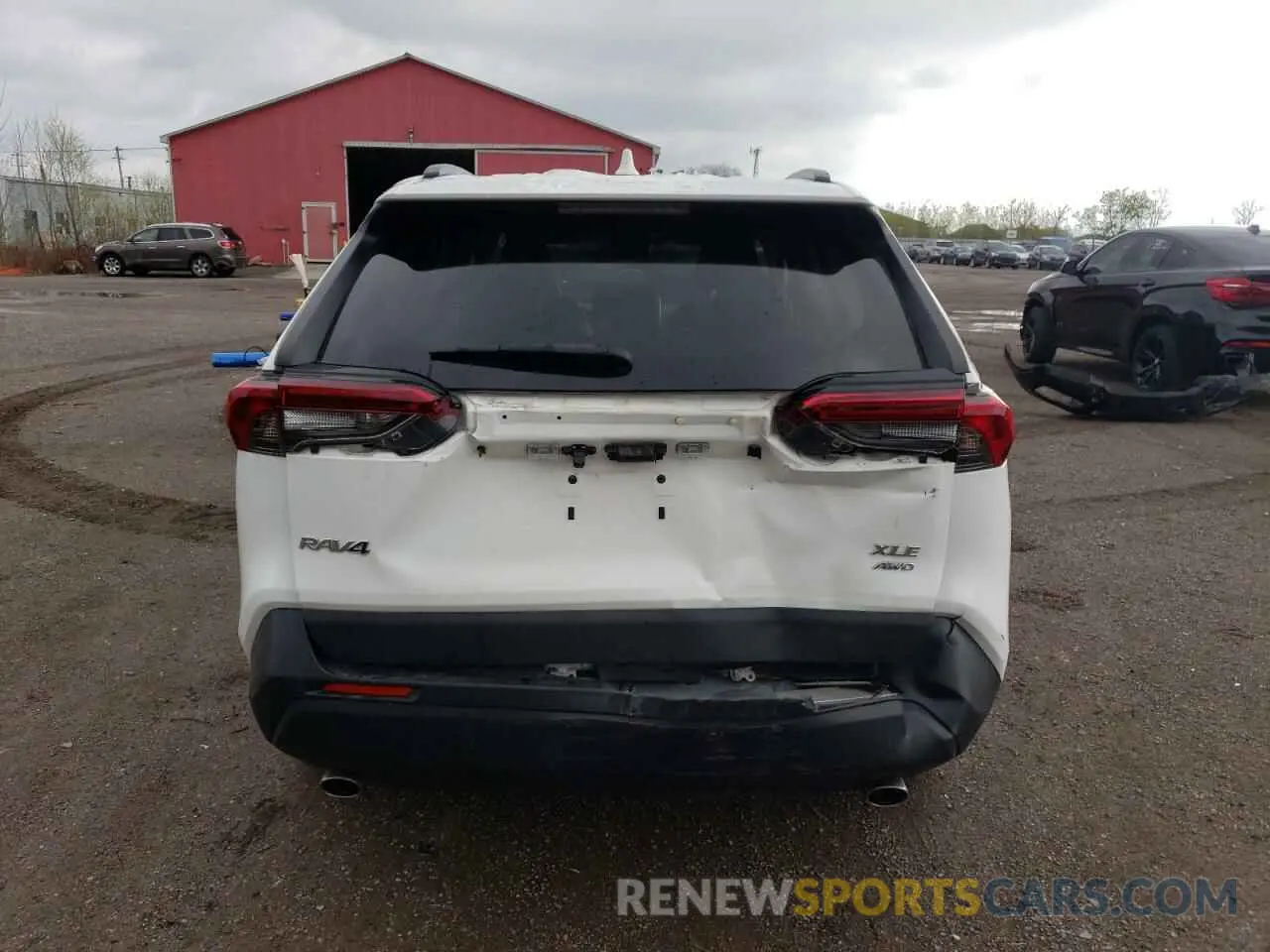 6 Photograph of a damaged car 2T3R1RFV7KW042451 TOYOTA RAV4 2019