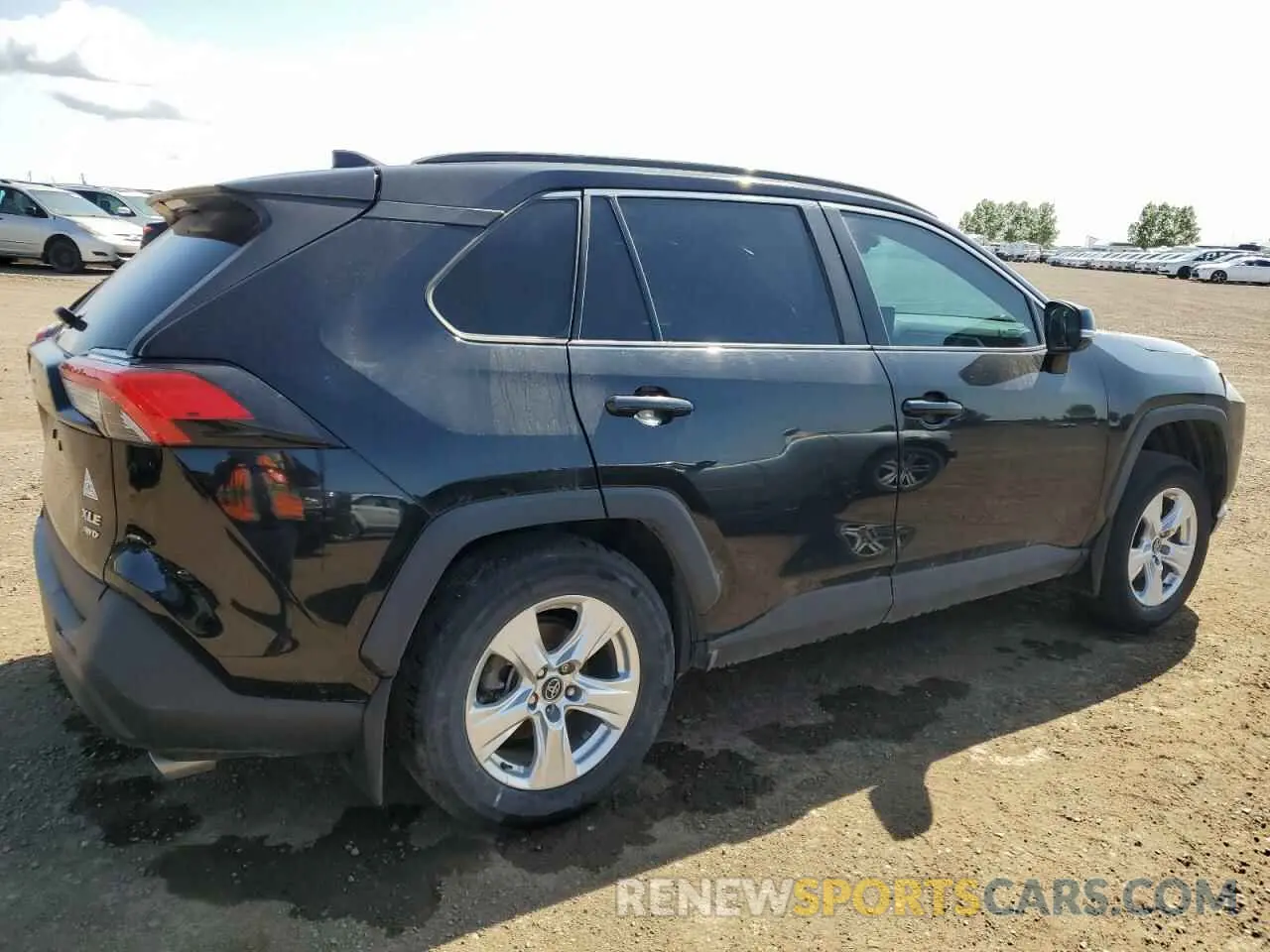 3 Photograph of a damaged car 2T3R1RFV8KC046977 TOYOTA RAV4 2019