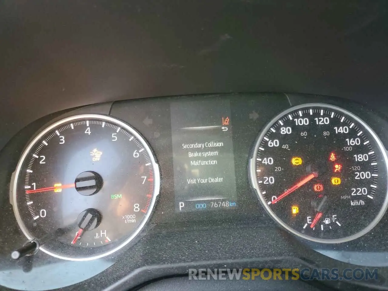 9 Photograph of a damaged car 2T3R1RFV8KC046977 TOYOTA RAV4 2019