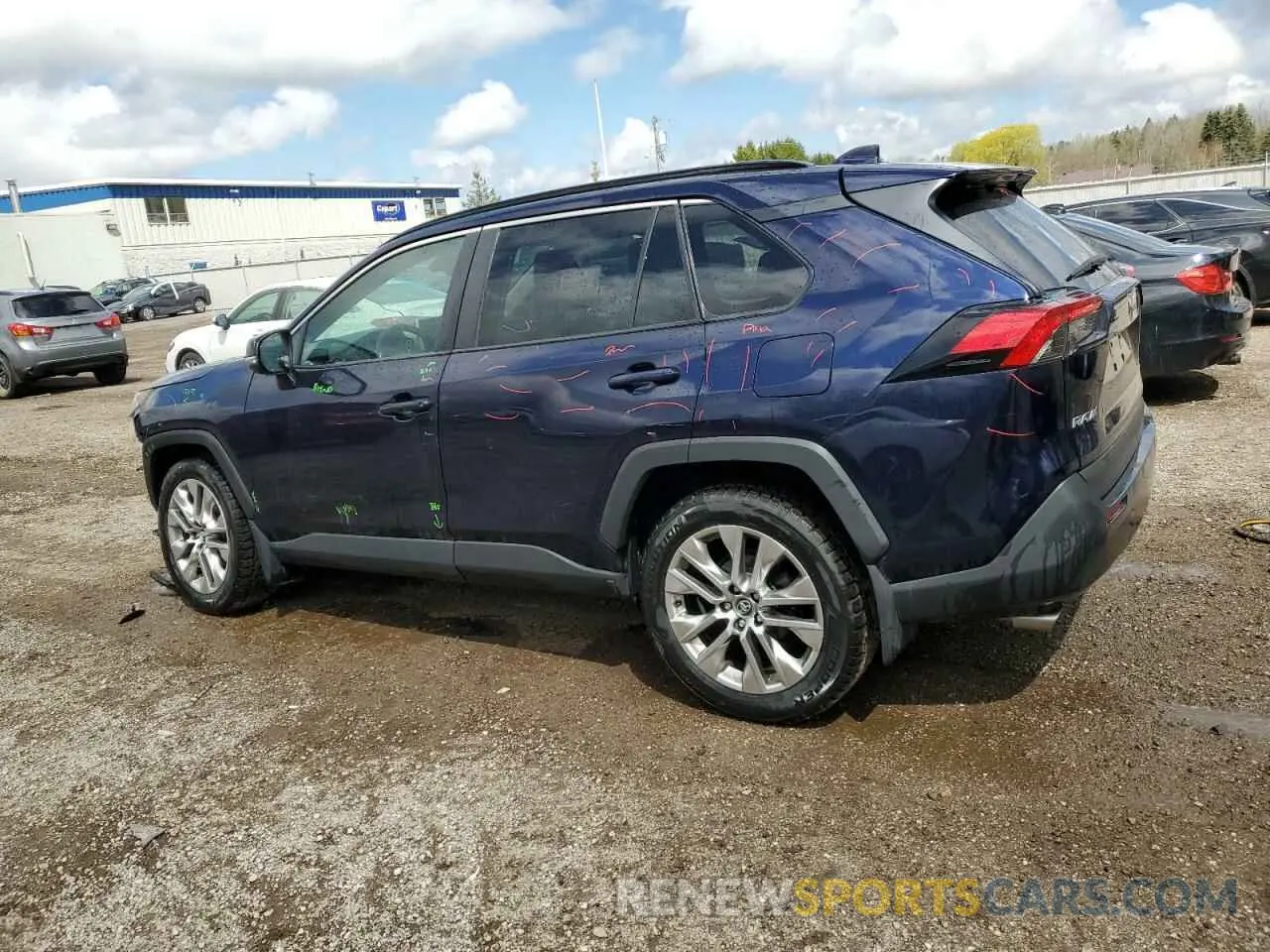 2 Photograph of a damaged car 2T3R1RFV9KW011654 TOYOTA RAV4 2019