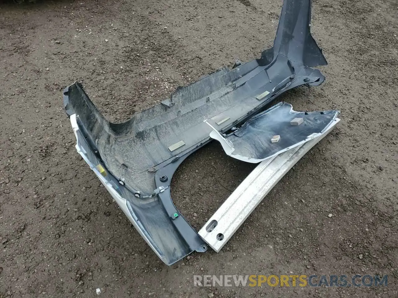 13 Photograph of a damaged car 2T3R1RFV9KW040491 TOYOTA RAV4 2019
