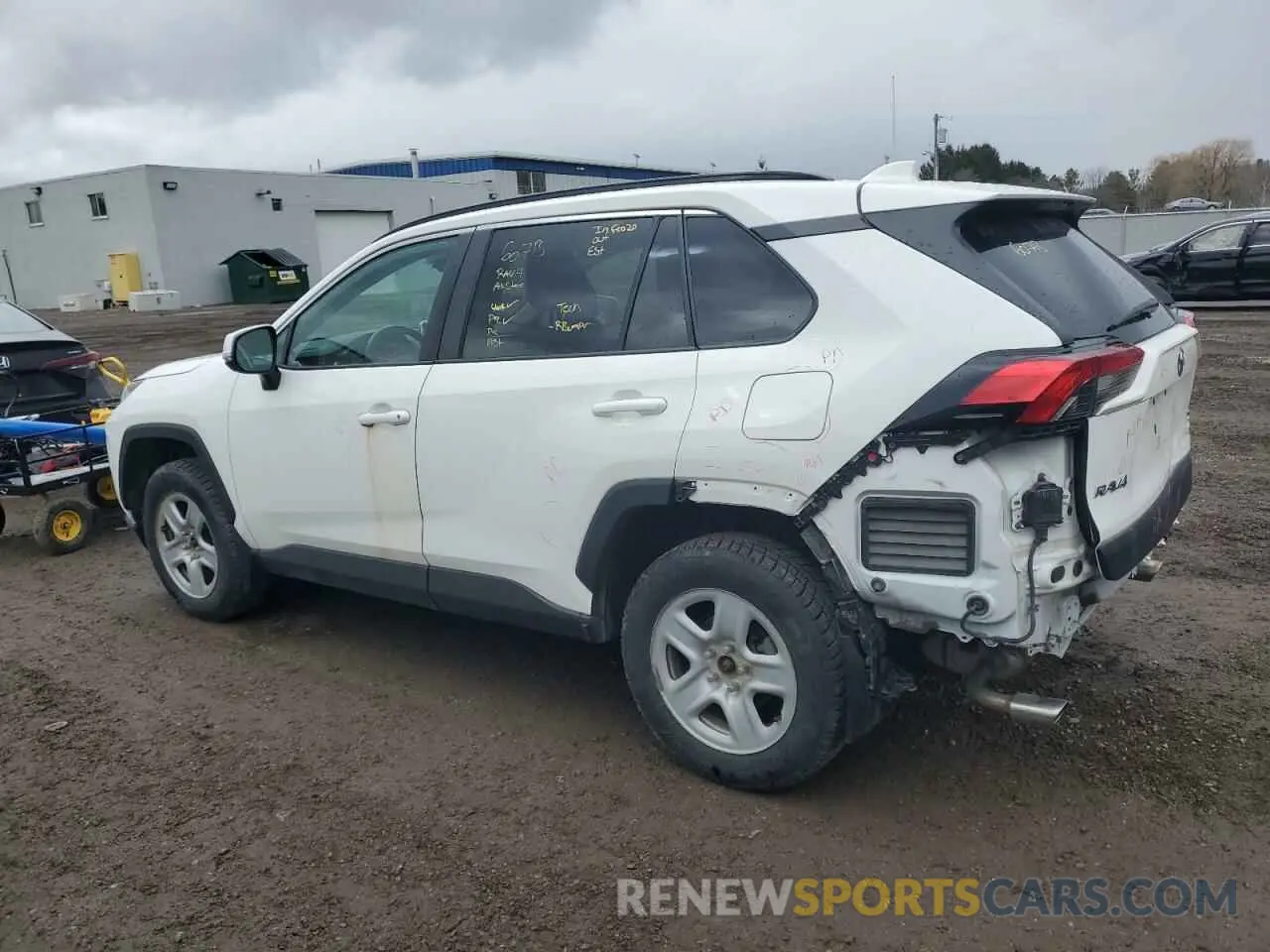 2 Photograph of a damaged car 2T3R1RFV9KW040491 TOYOTA RAV4 2019