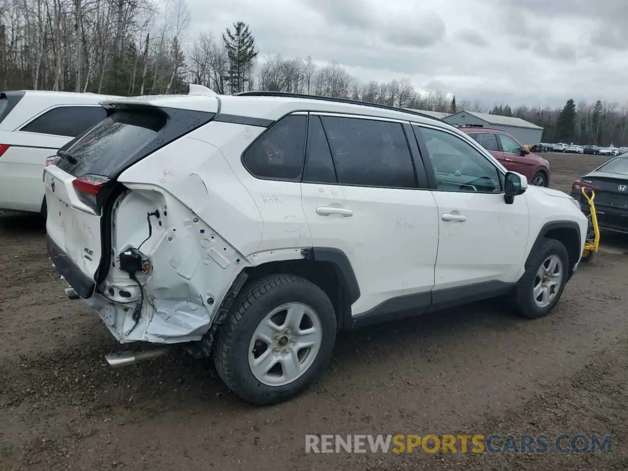 3 Photograph of a damaged car 2T3R1RFV9KW040491 TOYOTA RAV4 2019