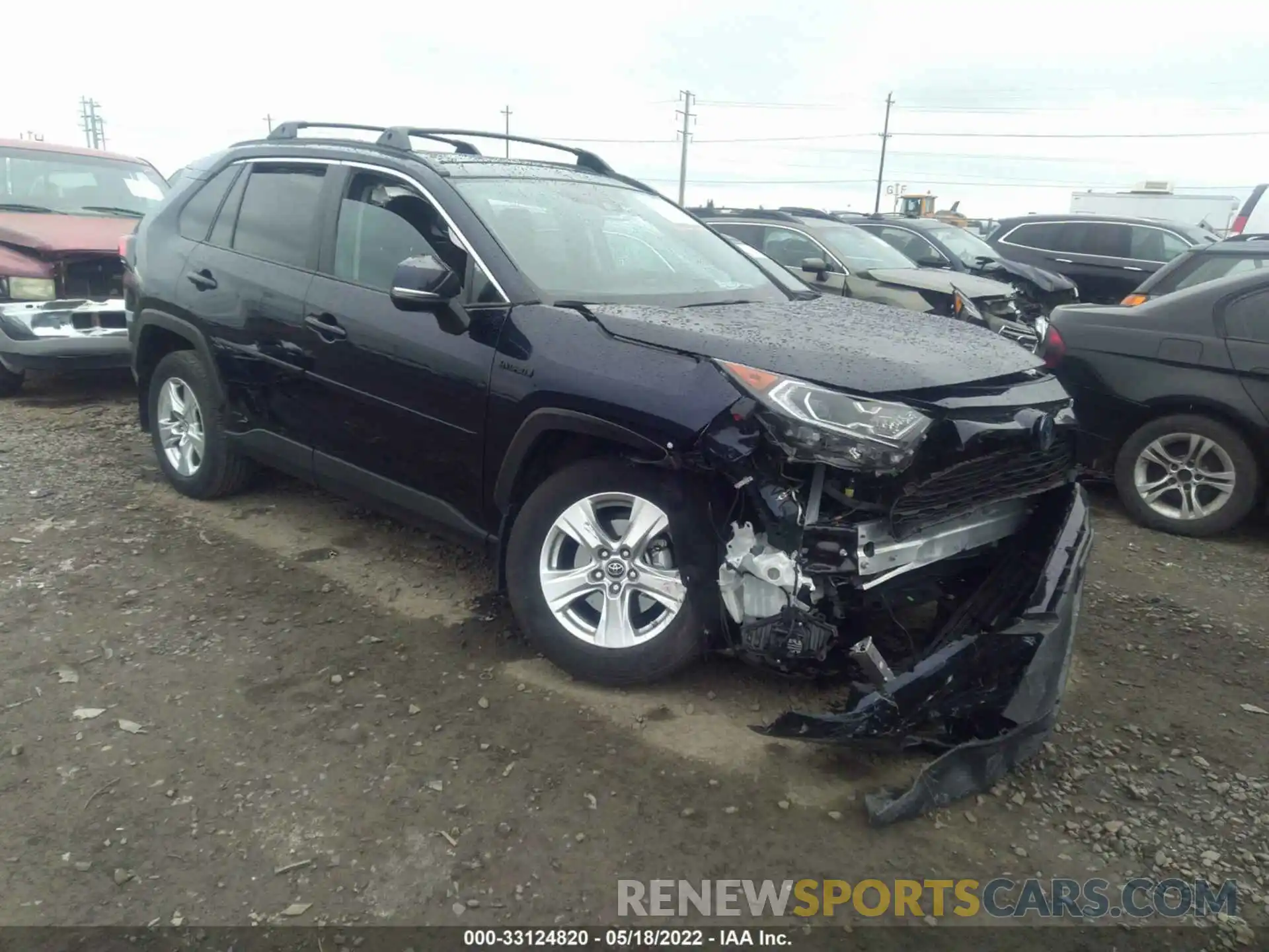 1 Photograph of a damaged car 2T3RWRFV0KW033947 TOYOTA RAV4 2019