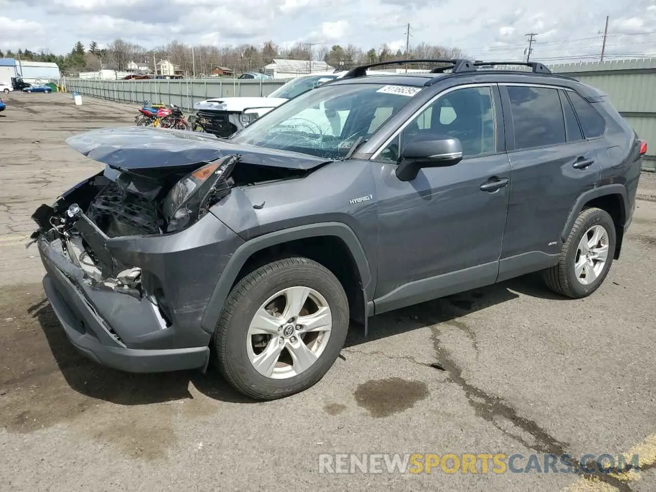 1 Photograph of a damaged car 2T3RWRFV1KW034816 TOYOTA RAV4 2019