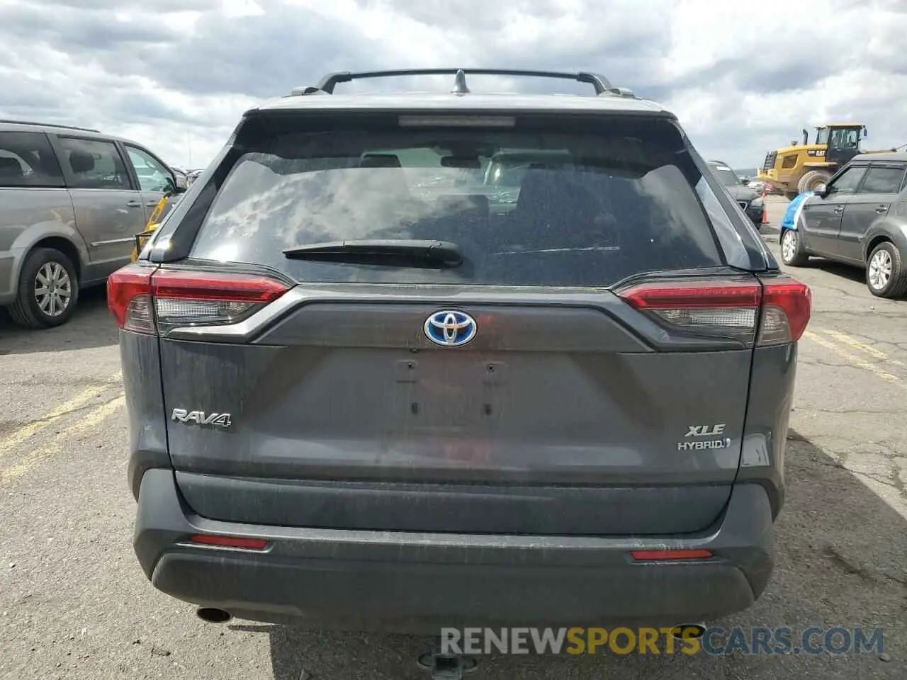 6 Photograph of a damaged car 2T3RWRFV1KW034816 TOYOTA RAV4 2019