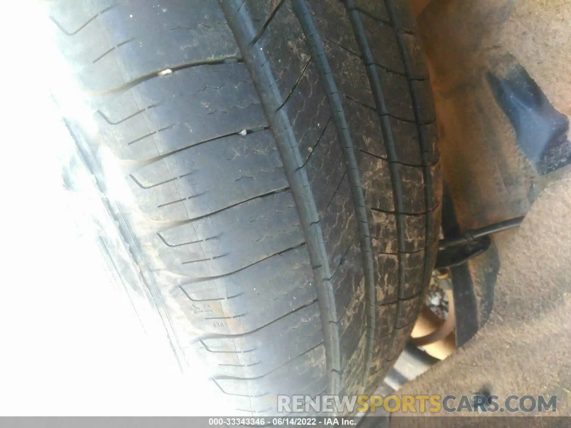 15 Photograph of a damaged car 2T3RWRFV2KW029754 TOYOTA RAV4 2019