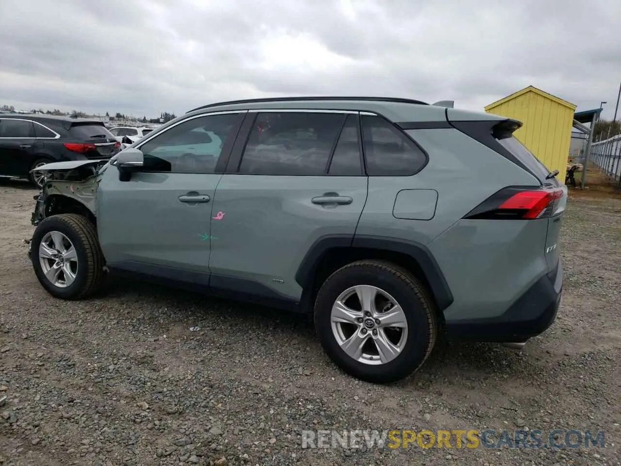 2 Photograph of a damaged car 2T3RWRFV3KW013546 TOYOTA RAV4 2019