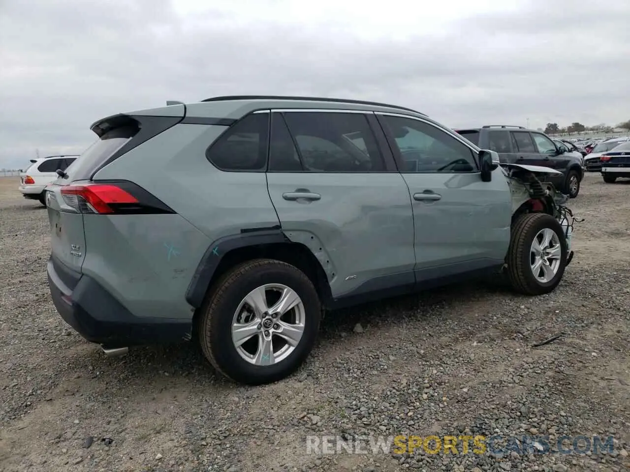 3 Photograph of a damaged car 2T3RWRFV3KW013546 TOYOTA RAV4 2019