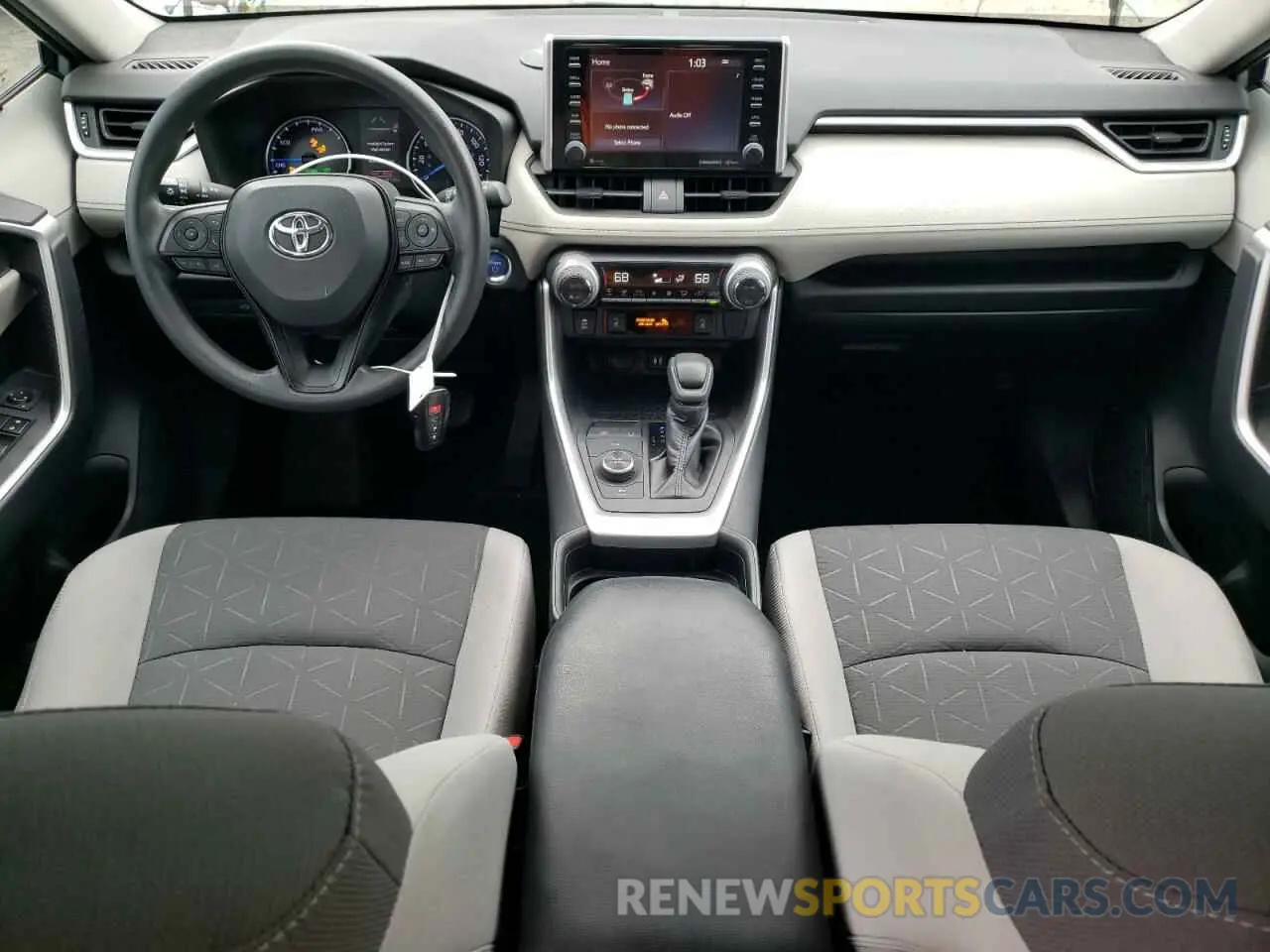 8 Photograph of a damaged car 2T3RWRFV3KW013546 TOYOTA RAV4 2019