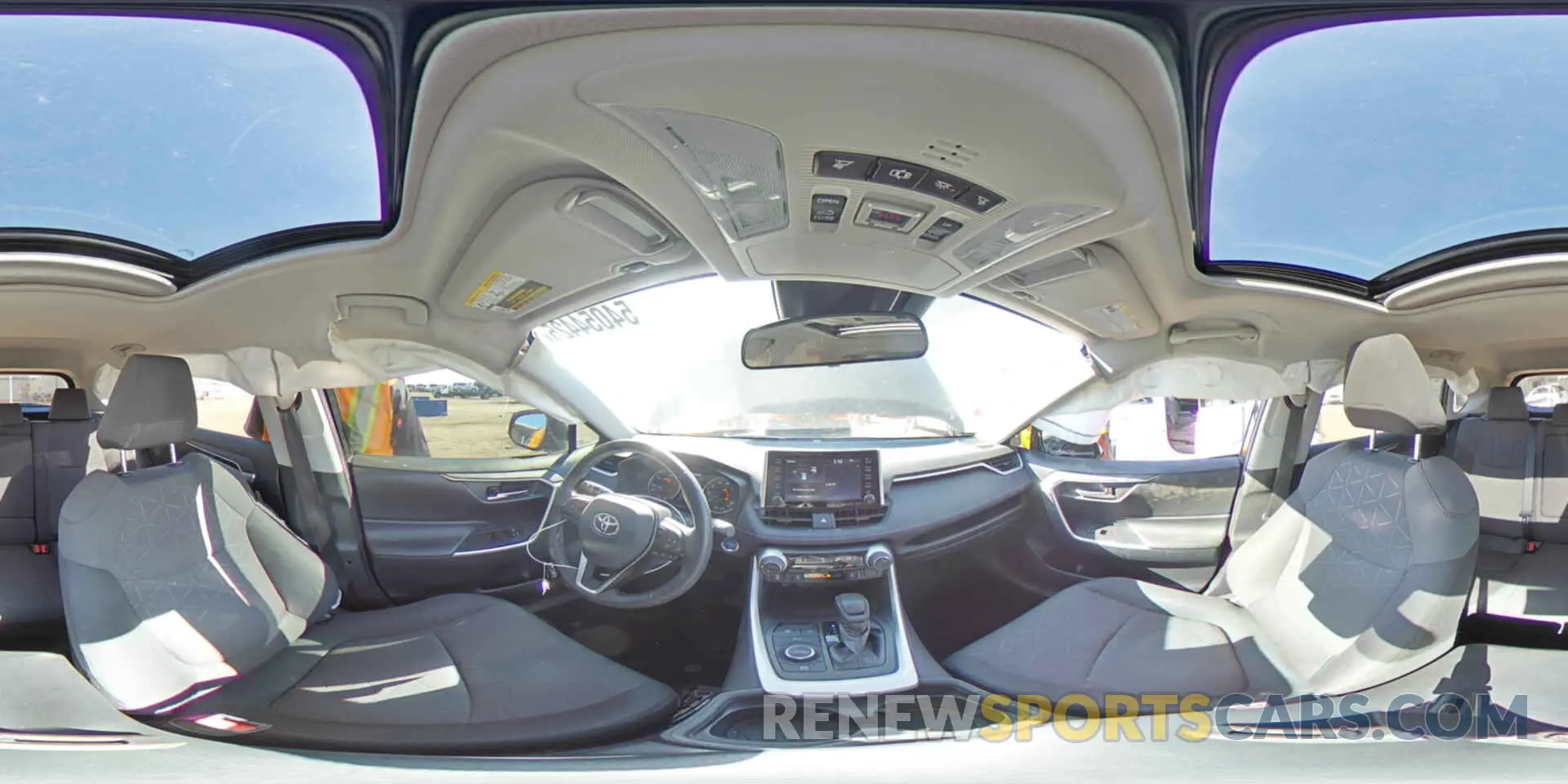 15 Photograph of a damaged car 2T3RWRFV3KW030668 TOYOTA RAV4 2019