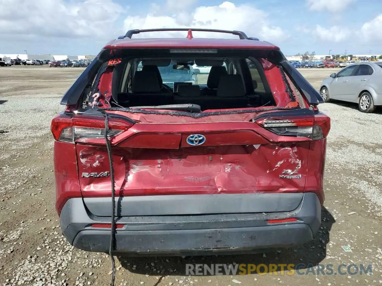 6 Photograph of a damaged car 2T3RWRFV4KW009912 TOYOTA RAV4 2019
