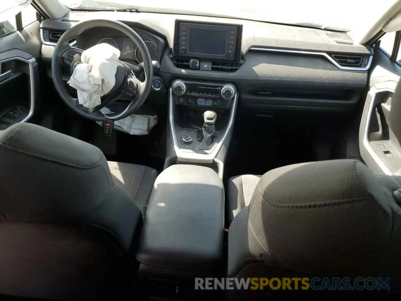 8 Photograph of a damaged car 2T3RWRFV4KW018271 TOYOTA RAV4 2019