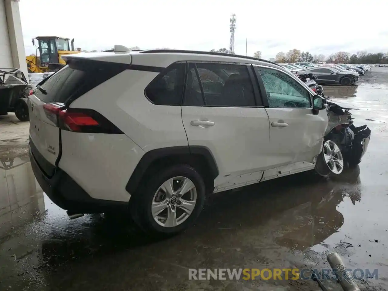 3 Photograph of a damaged car 2T3RWRFV7KW027031 TOYOTA RAV4 2019