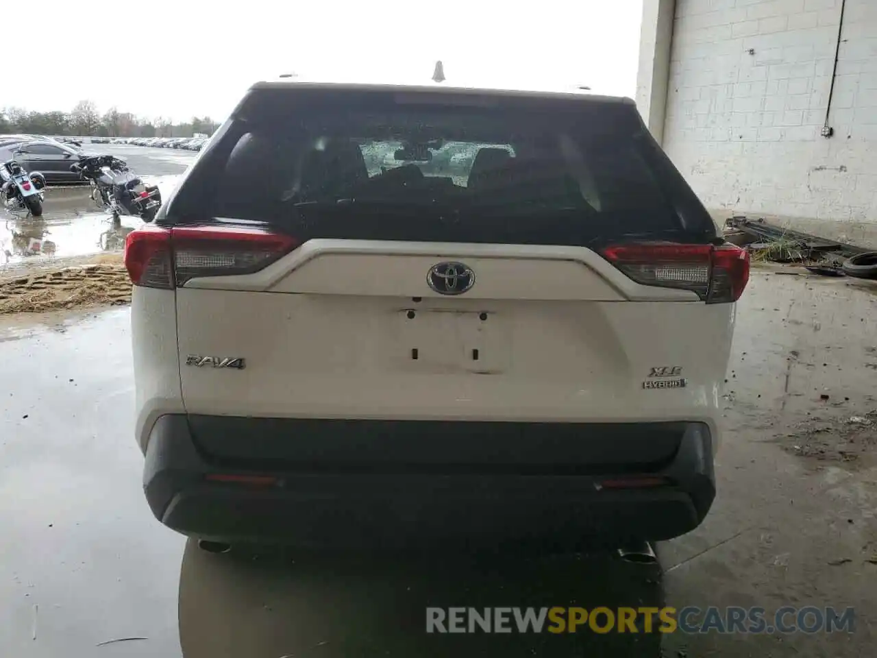 6 Photograph of a damaged car 2T3RWRFV7KW027031 TOYOTA RAV4 2019