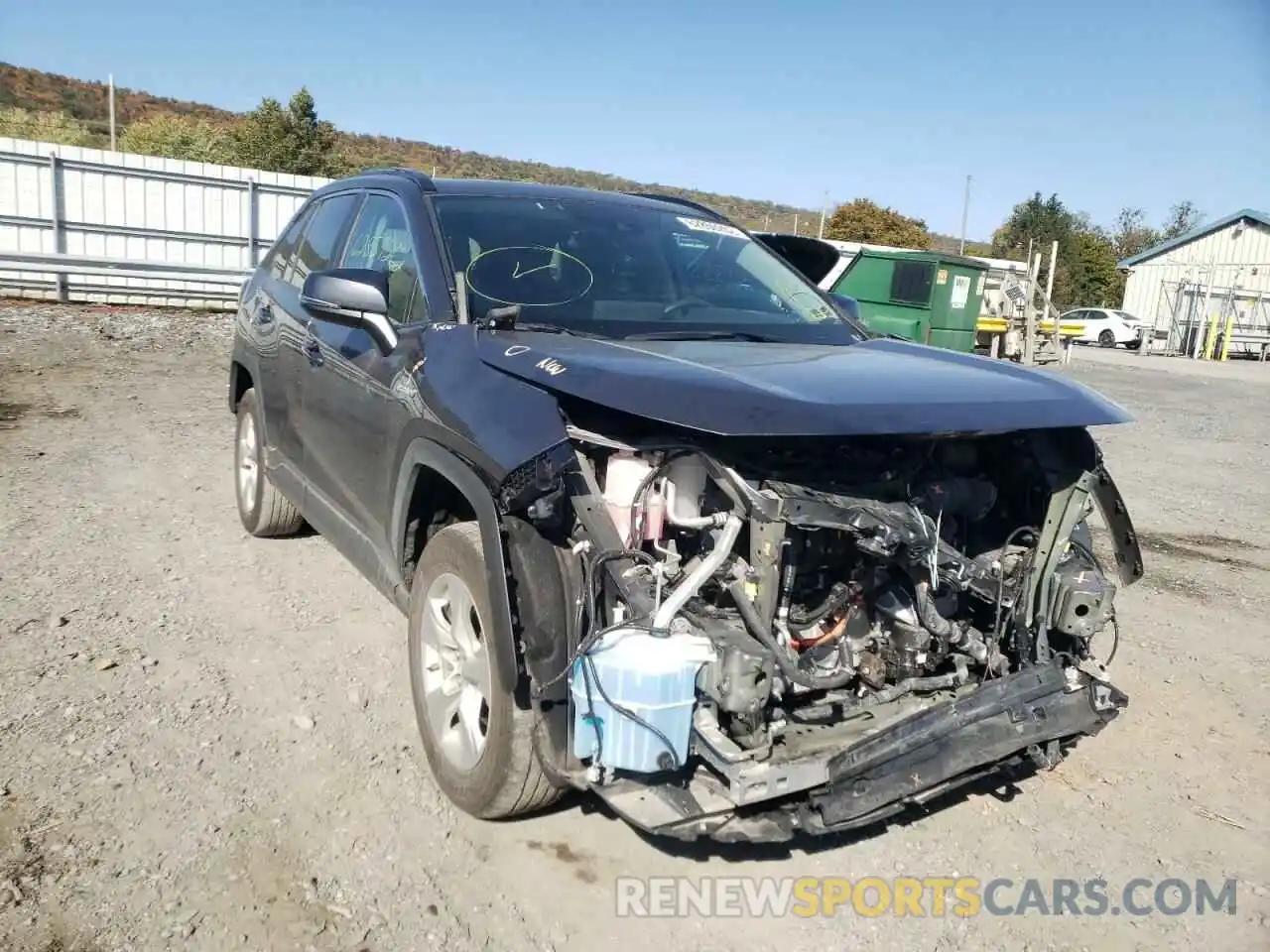 1 Photograph of a damaged car 2T3RWRFV7KW030866 TOYOTA RAV4 2019