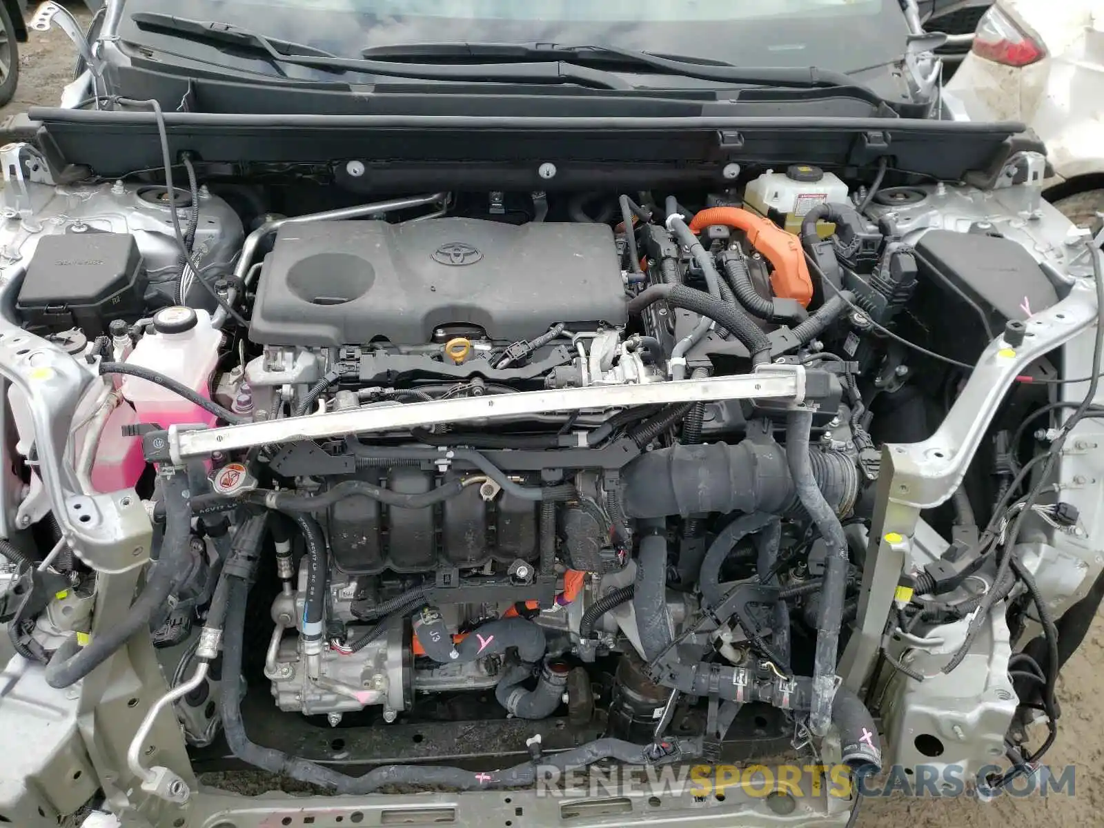 7 Photograph of a damaged car 2T3RWRFV8KW024770 TOYOTA RAV4 2019