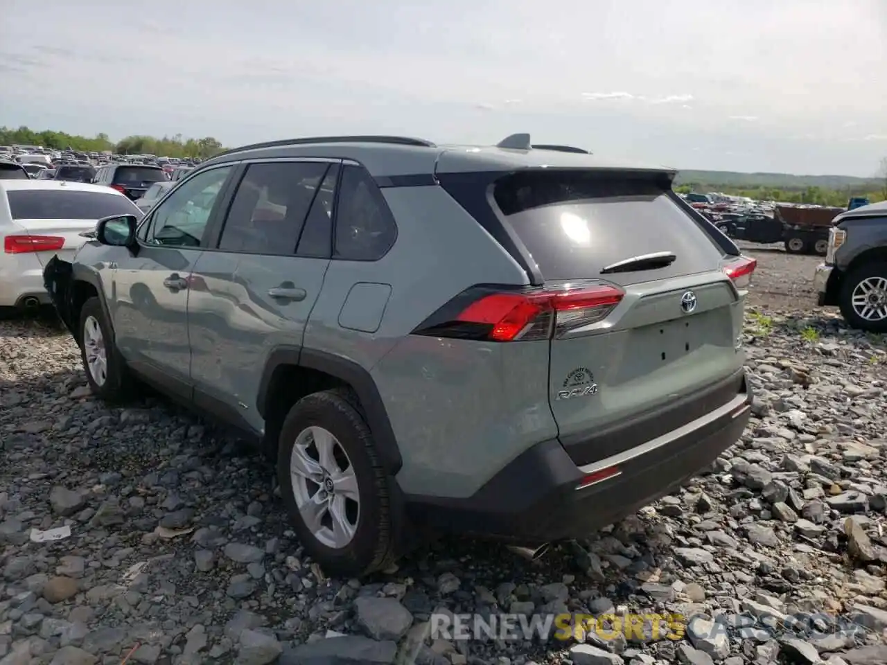 3 Photograph of a damaged car 2T3RWRFV8KW029449 TOYOTA RAV4 2019