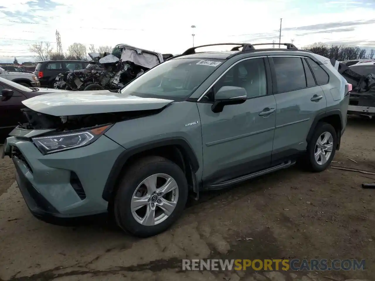 1 Photograph of a damaged car 2T3RWRFV8KW034974 TOYOTA RAV4 2019