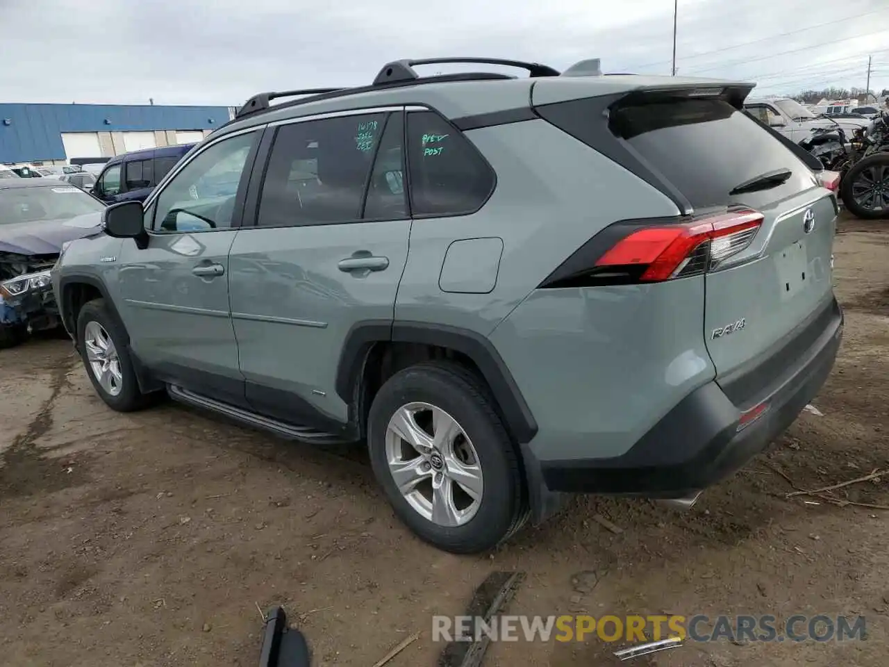 2 Photograph of a damaged car 2T3RWRFV8KW034974 TOYOTA RAV4 2019