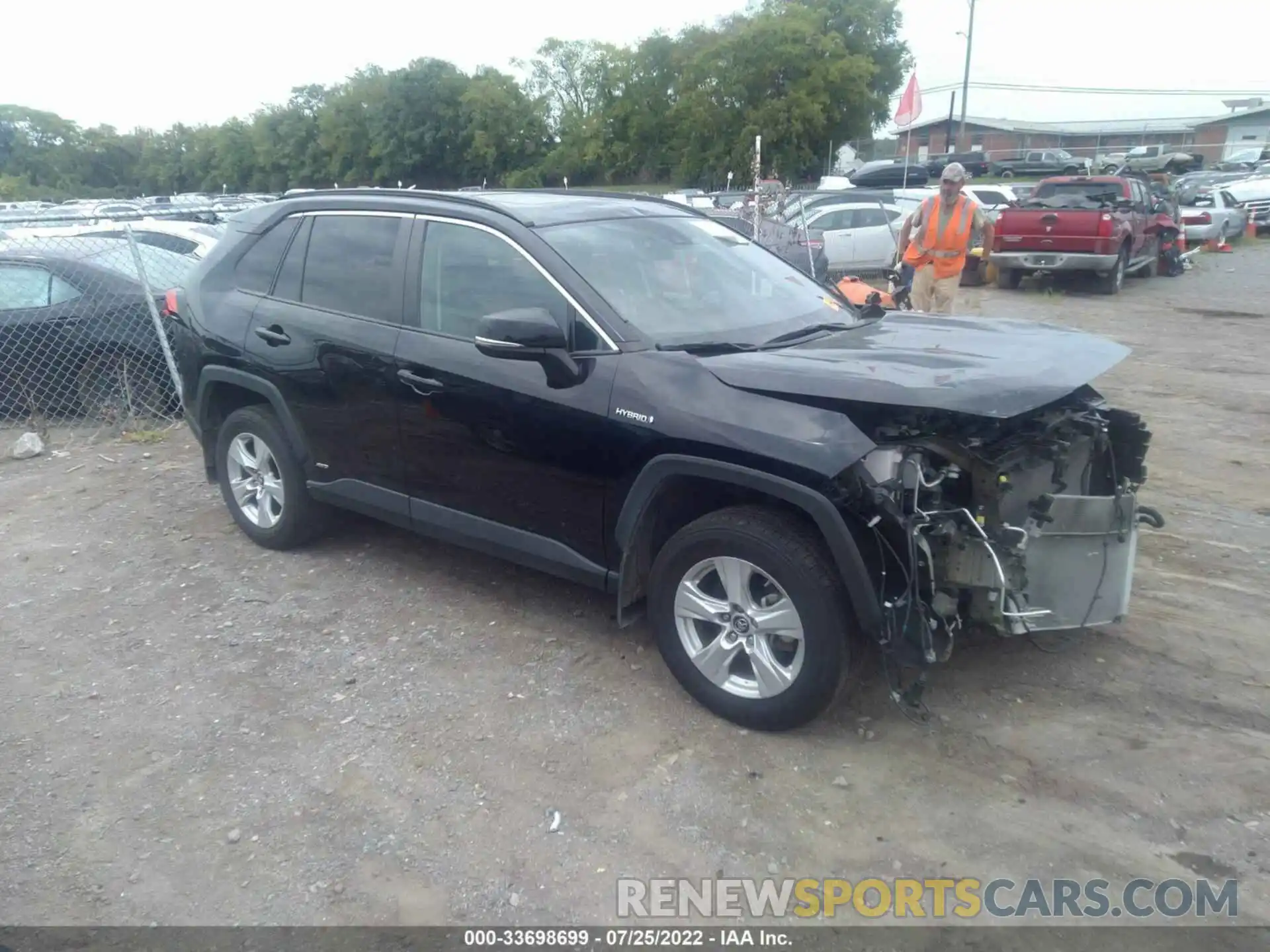 1 Photograph of a damaged car 2T3RWRFV9KW035440 TOYOTA RAV4 2019