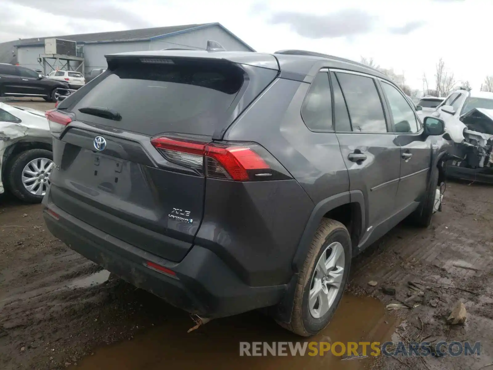 4 Photograph of a damaged car 2T3RWRFVXKW036919 TOYOTA RAV4 2019