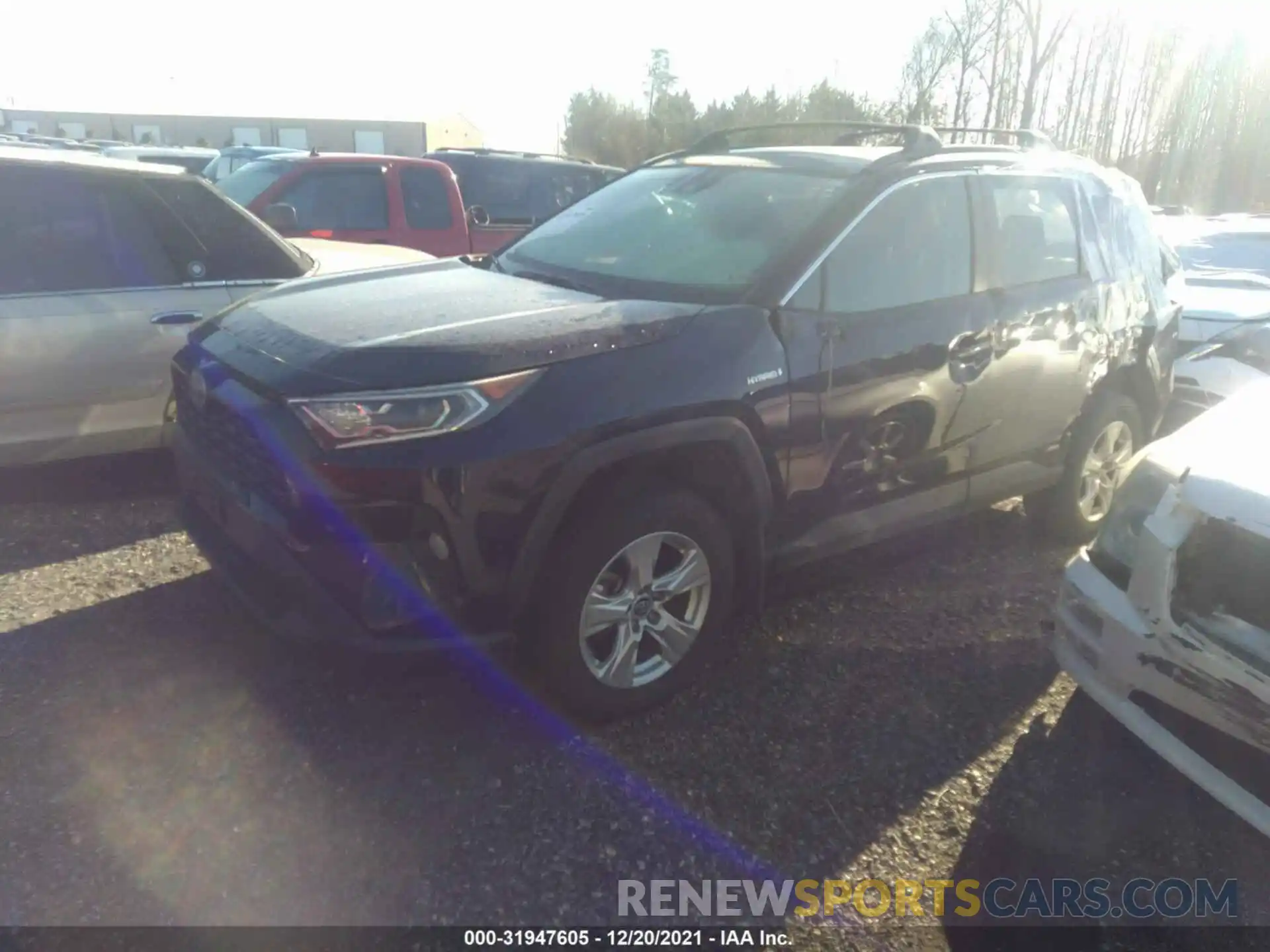 2 Photograph of a damaged car 2T3RWRFVXKW040887 TOYOTA RAV4 2019