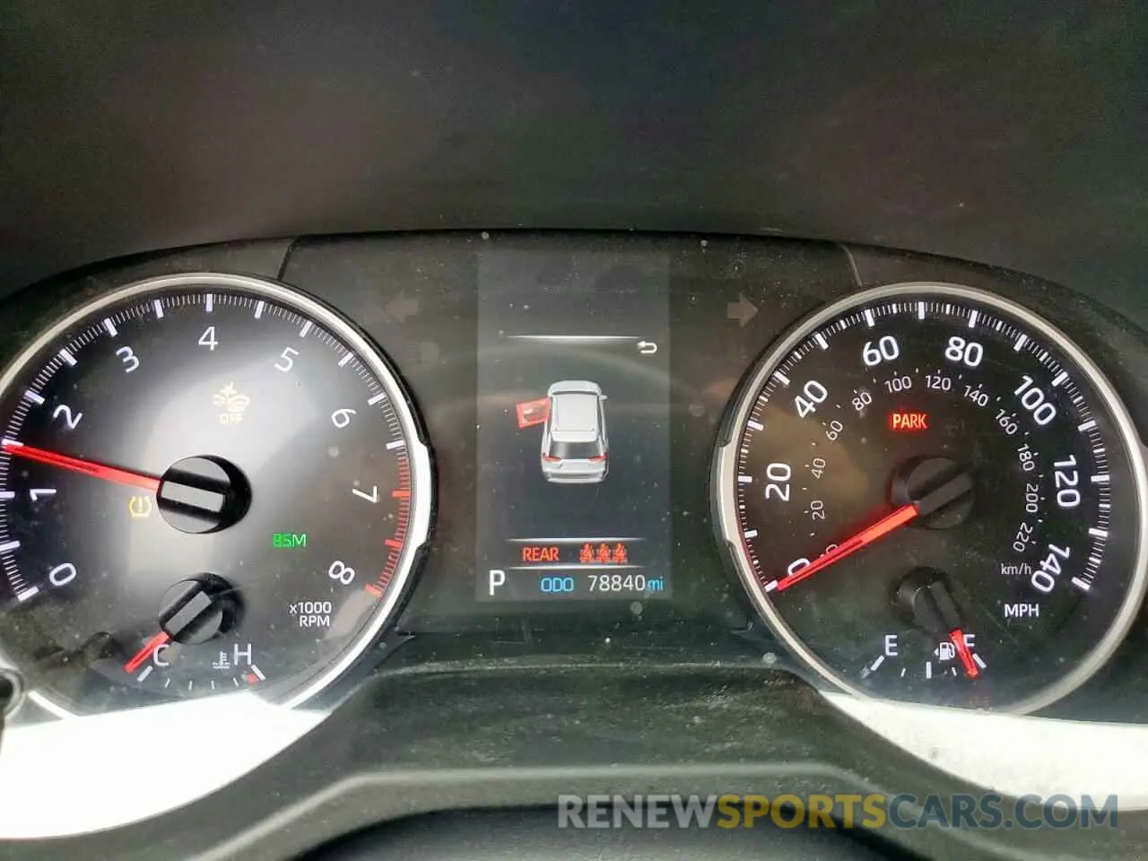 9 Photograph of a damaged car 2T3W1RFV0KC018223 TOYOTA RAV4 2019