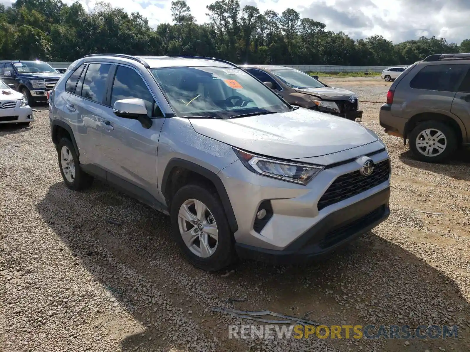 1 Photograph of a damaged car 2T3W1RFV0KW056159 TOYOTA RAV4 2019