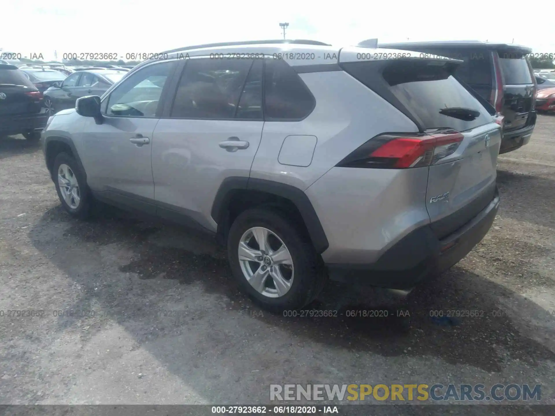 3 Photograph of a damaged car 2T3W1RFV1KC004542 TOYOTA RAV4 2019