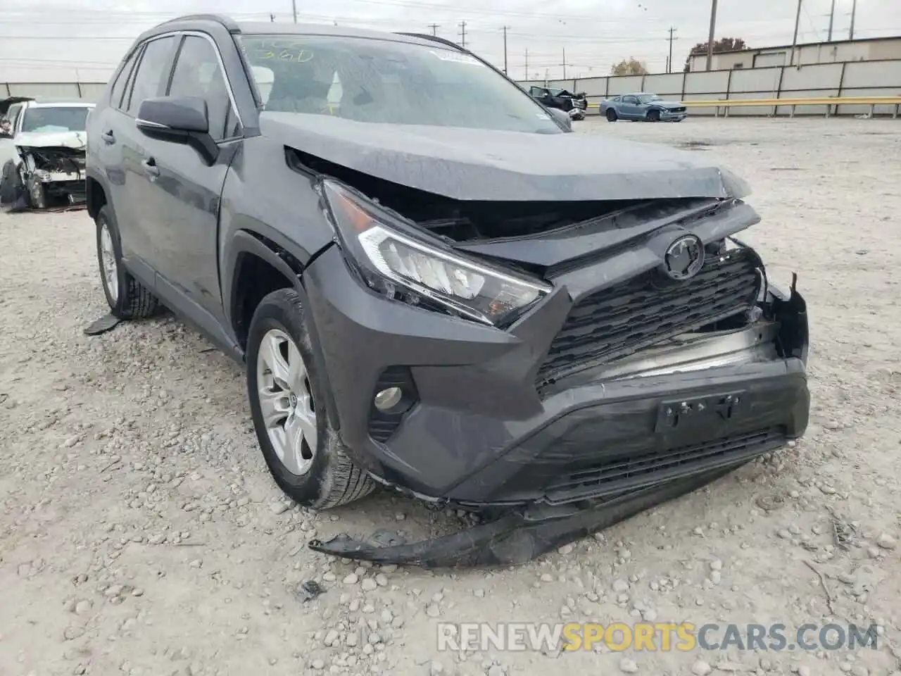 1 Photograph of a damaged car 2T3W1RFV1KC016917 TOYOTA RAV4 2019