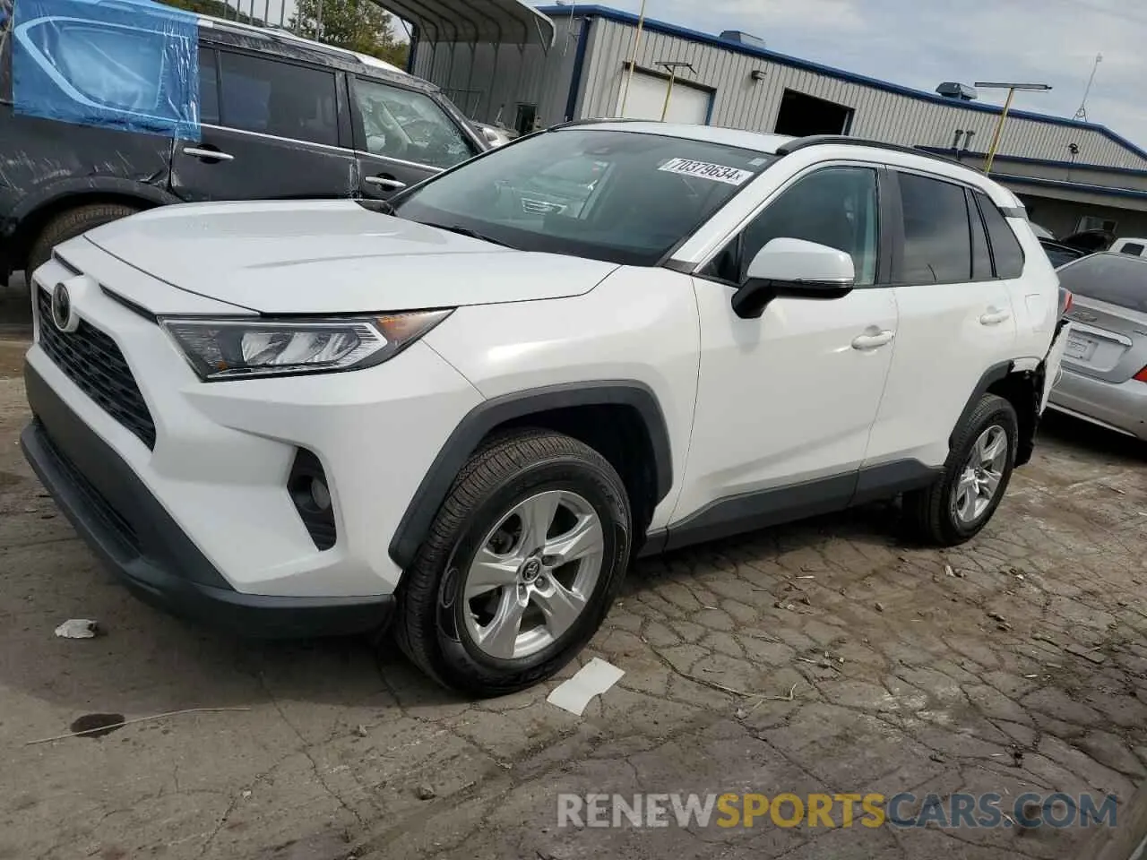 1 Photograph of a damaged car 2T3W1RFV1KC030428 TOYOTA RAV4 2019