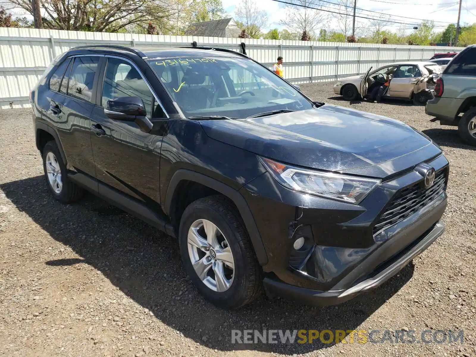 1 Photograph of a damaged car 2T3W1RFV1KW003535 TOYOTA RAV4 2019