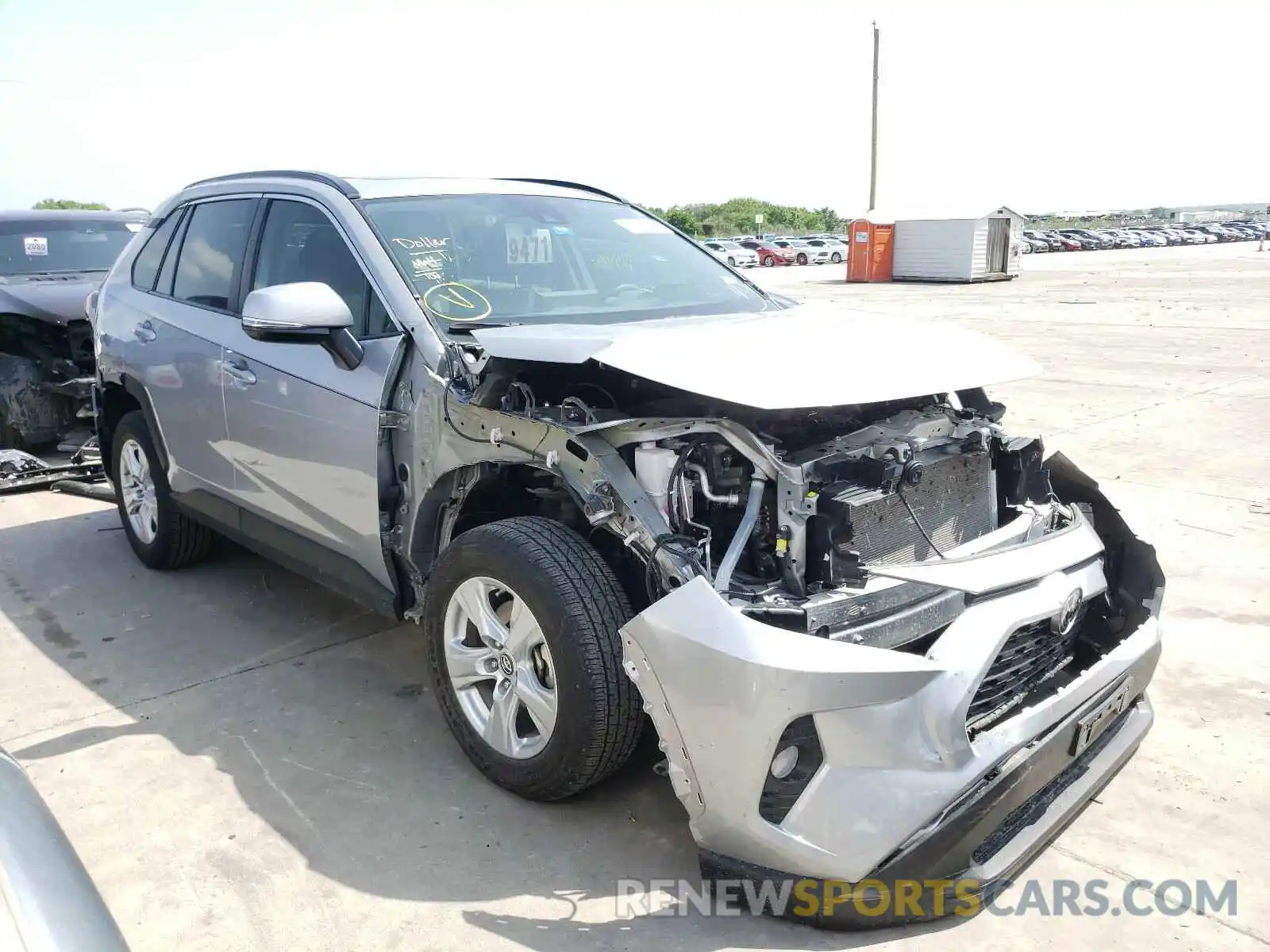 1 Photograph of a damaged car 2T3W1RFV1KW006421 TOYOTA RAV4 2019