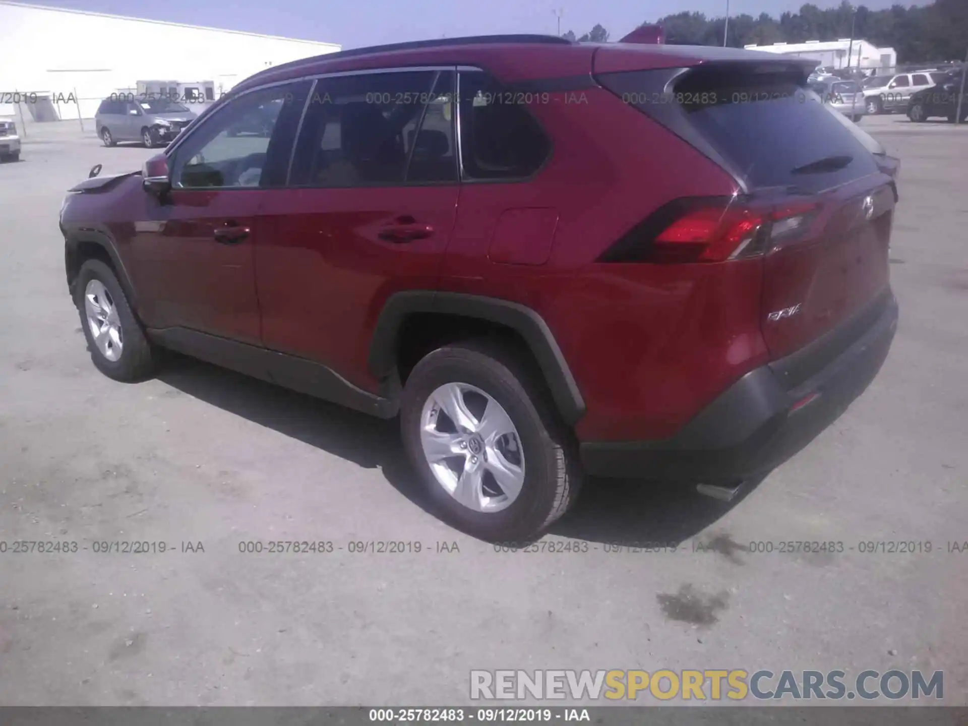 3 Photograph of a damaged car 2T3W1RFV1KW011411 TOYOTA RAV4 2019