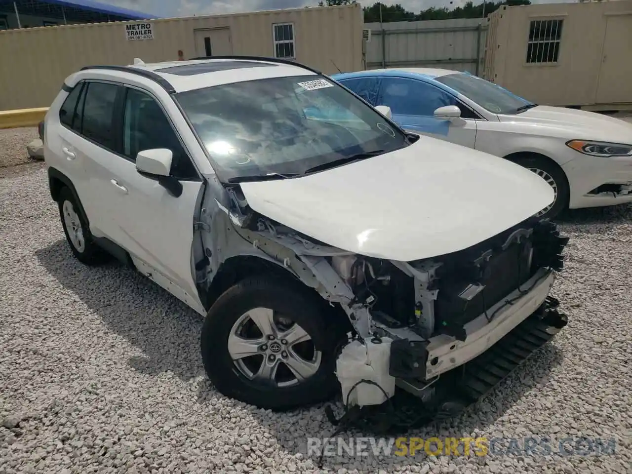 1 Photograph of a damaged car 2T3W1RFV1KW029696 TOYOTA RAV4 2019