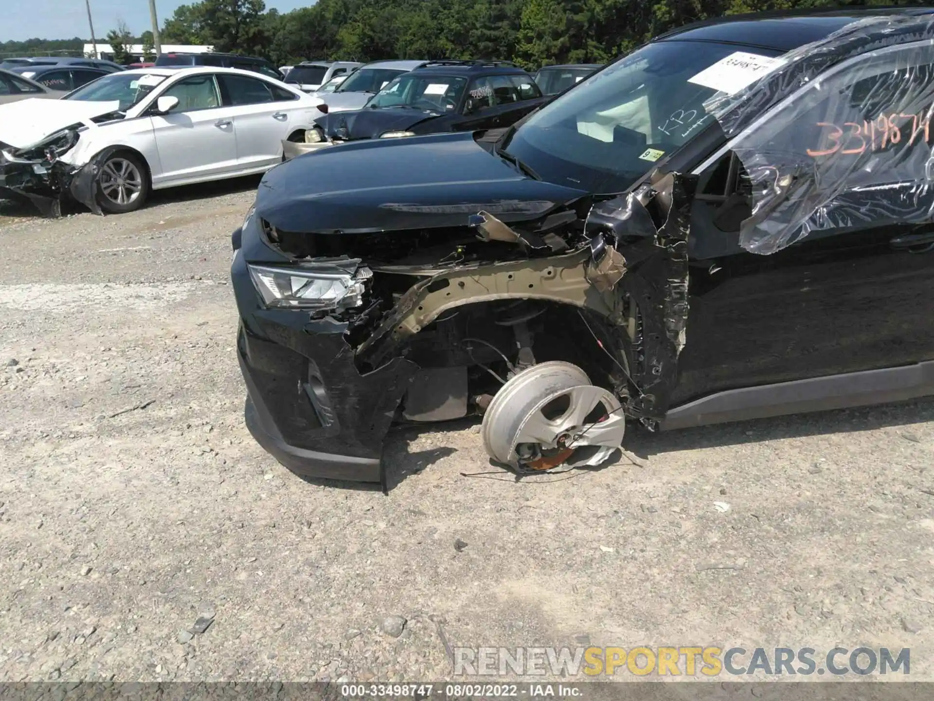 6 Photograph of a damaged car 2T3W1RFV1KW031366 TOYOTA RAV4 2019