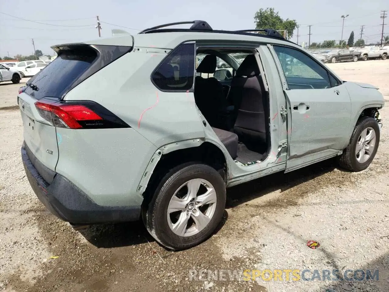 3 Photograph of a damaged car 2T3W1RFV1KW031495 TOYOTA RAV4 2019