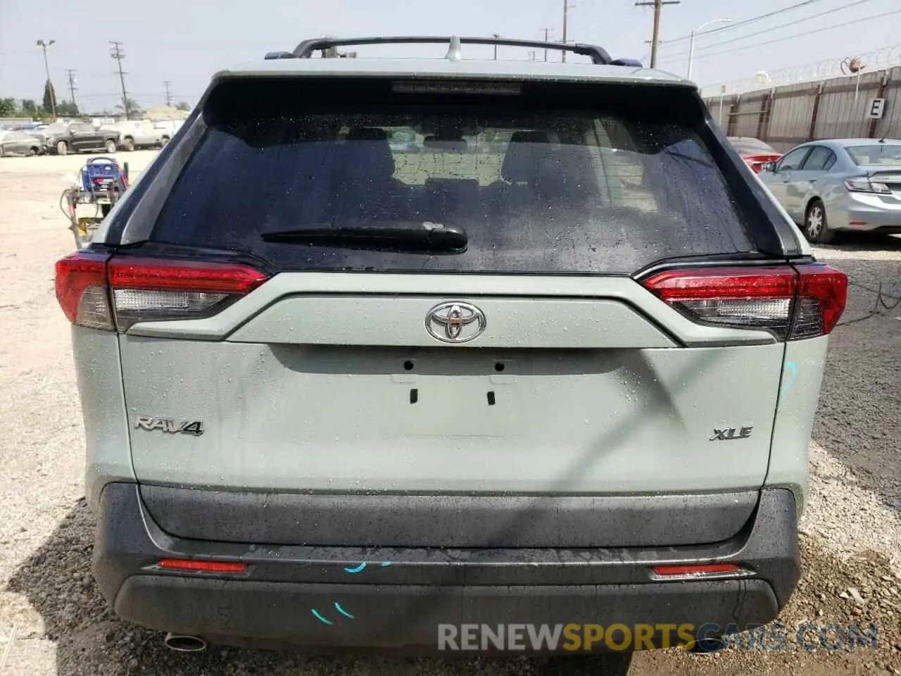 6 Photograph of a damaged car 2T3W1RFV1KW031495 TOYOTA RAV4 2019