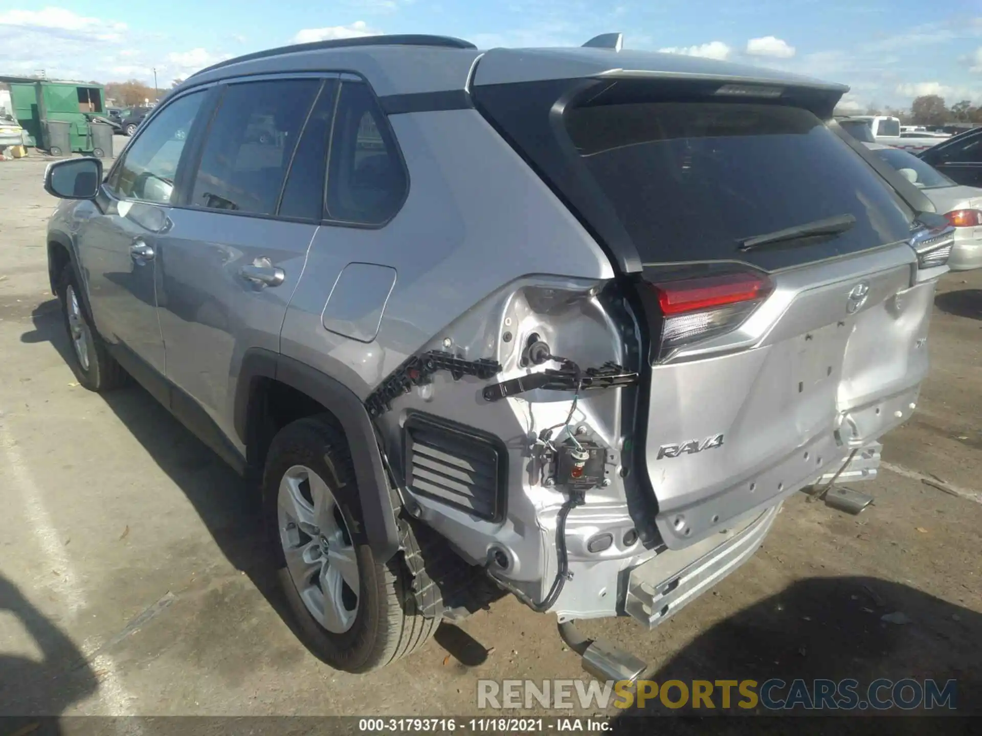 3 Photograph of a damaged car 2T3W1RFV1KW043419 TOYOTA RAV4 2019