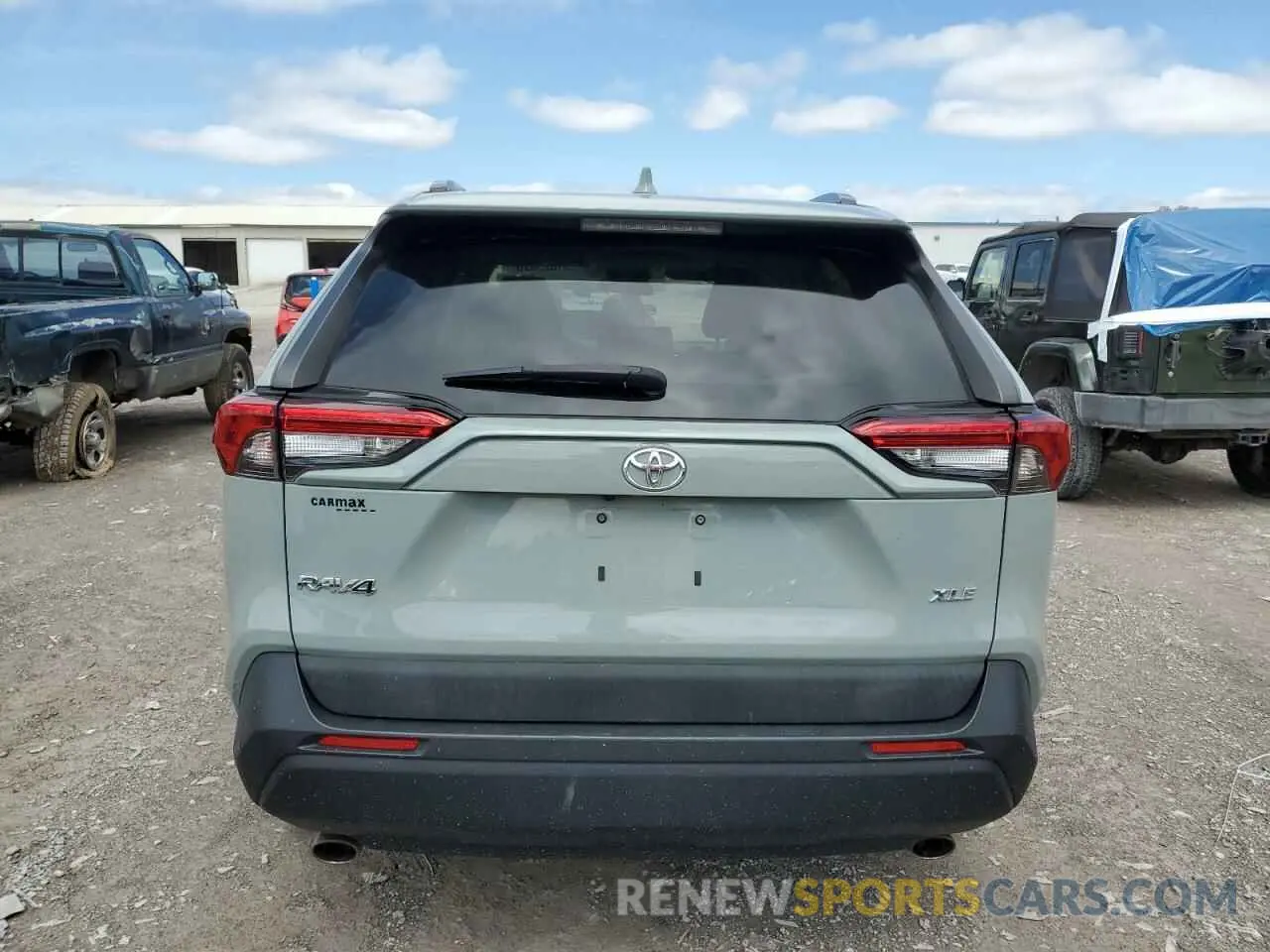 6 Photograph of a damaged car 2T3W1RFV1KW051326 TOYOTA RAV4 2019