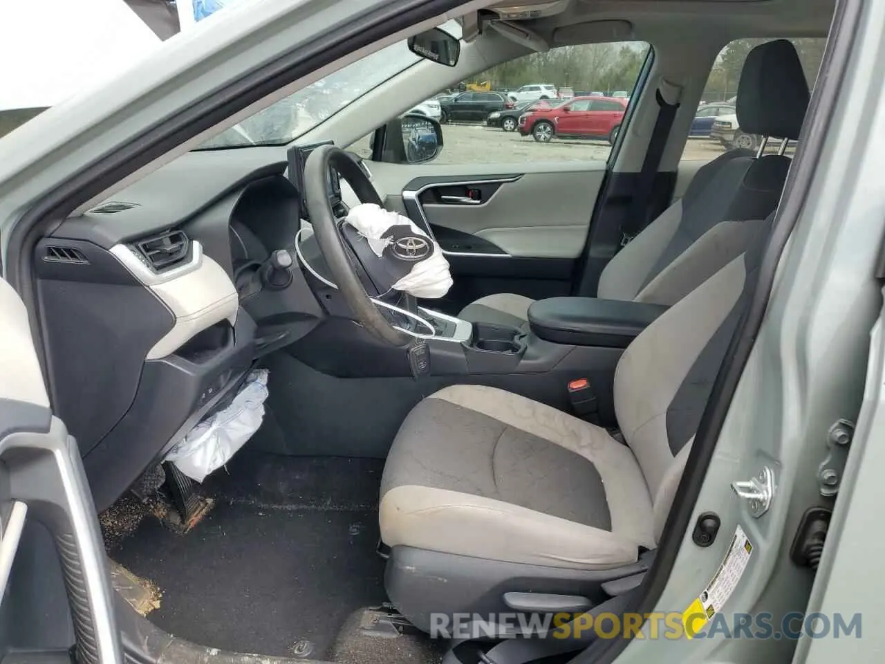 7 Photograph of a damaged car 2T3W1RFV1KW051326 TOYOTA RAV4 2019
