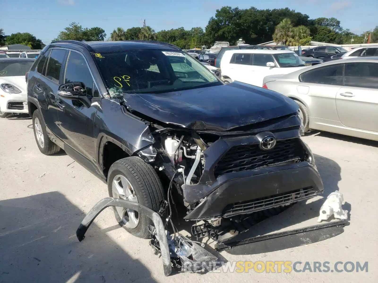 1 Photograph of a damaged car 2T3W1RFV2KC006431 TOYOTA RAV4 2019