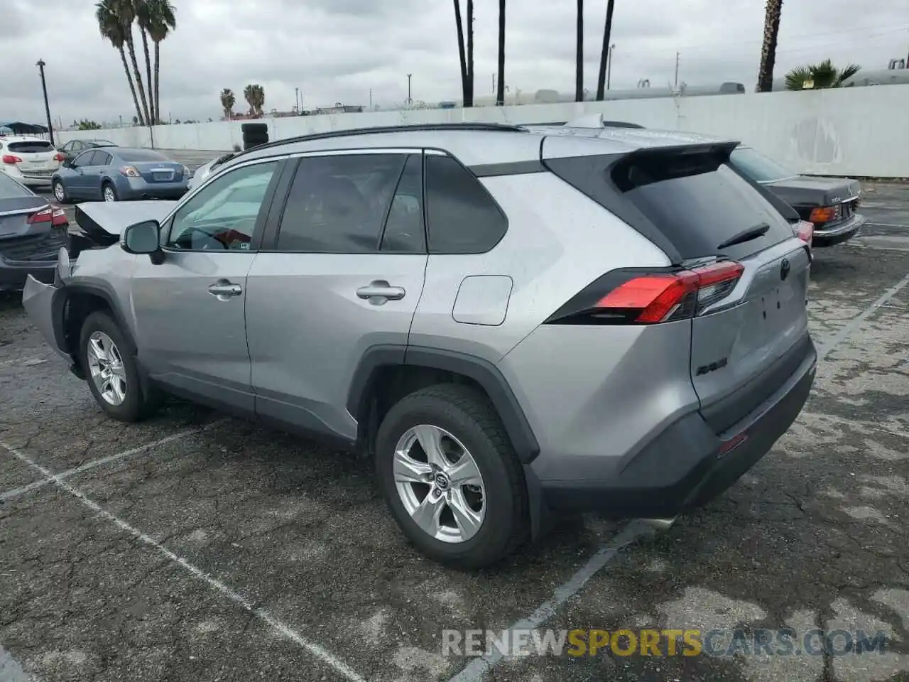 2 Photograph of a damaged car 2T3W1RFV2KC027800 TOYOTA RAV4 2019