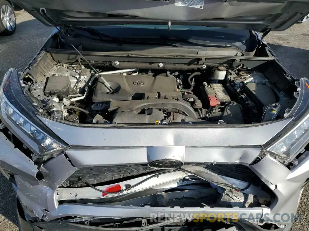 11 Photograph of a damaged car 2T3W1RFV2KC028963 TOYOTA RAV4 2019