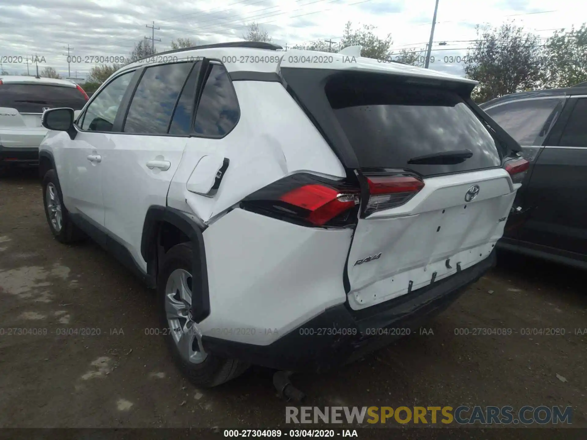 3 Photograph of a damaged car 2T3W1RFV2KW007545 TOYOTA RAV4 2019