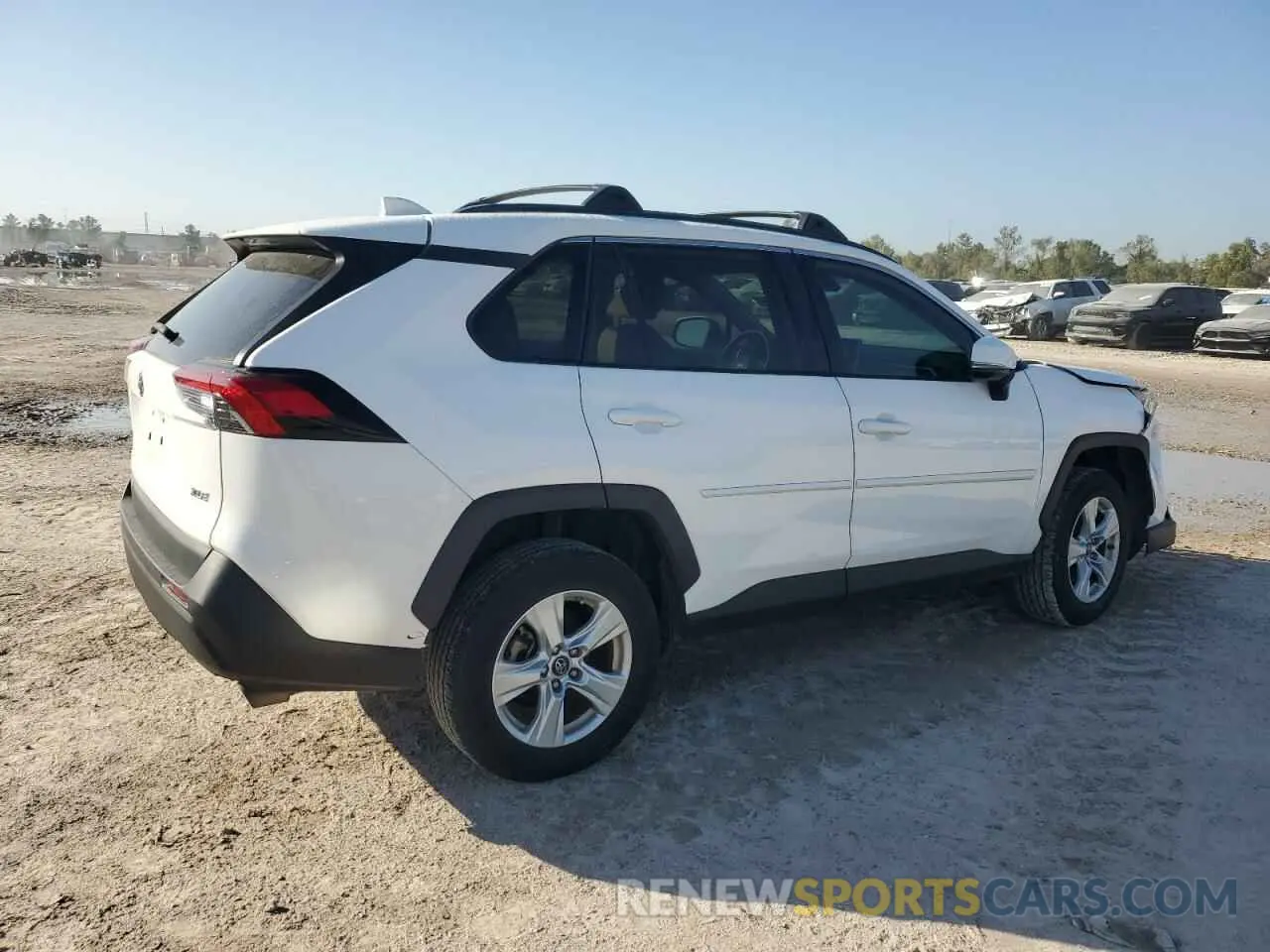 3 Photograph of a damaged car 2T3W1RFV2KW008940 TOYOTA RAV4 2019