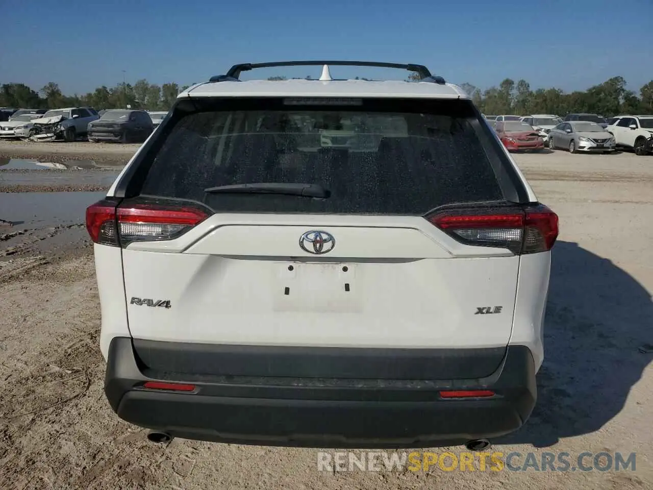 6 Photograph of a damaged car 2T3W1RFV2KW008940 TOYOTA RAV4 2019