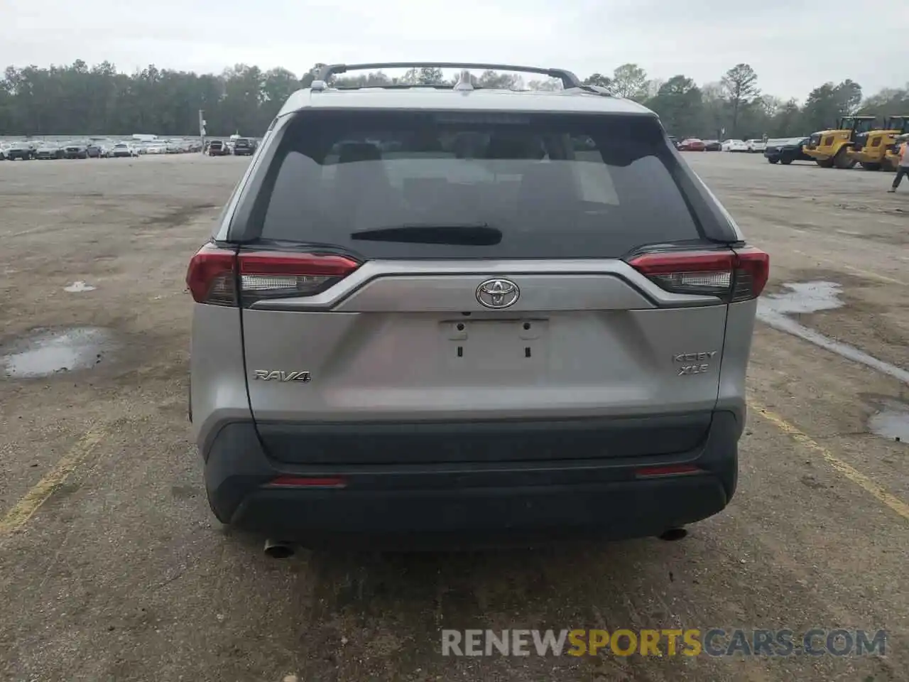 6 Photograph of a damaged car 2T3W1RFV2KW016049 TOYOTA RAV4 2019