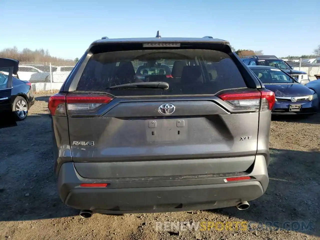 6 Photograph of a damaged car 2T3W1RFV2KW034874 TOYOTA RAV4 2019